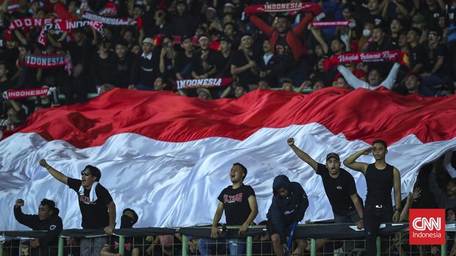 Wakil Presiden AFF Dato Sri Francisco Kalbuadi Lay berharap laga kandang Timnas Indonesia di Piala AFF 2022 terbuka untuk penonton.