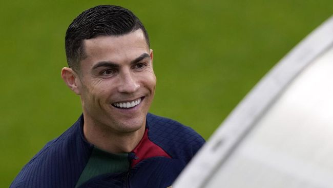 Isi percakapan Cristiano Ronaldo dan Bruno Fernandes dalam video yang viral di media sosial terungkap jelang Piala Dunia 2022.