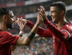 Fernandes Bantah Hubungan dengan Ronaldo Retak