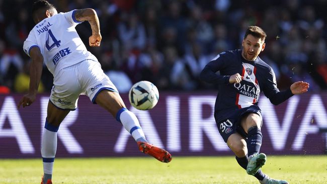Paris Saint-Germain (PSG) berhasil mengalahkan Auxerre dengan skor 5-0 pada pertandingan lanjutan Liga Prancis atau Ligue 1 2022/2023 pada Minggu (13/11).