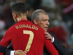 Respons Pelatih Portugal Soal Isu Harus Terus Mainkan Ronaldo