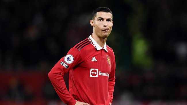 Manchester United tengah mempertimbangkan opsi untuk memecat Cristiano Ronaldo usai wawancara kontroversial dengan Piers Morgan.