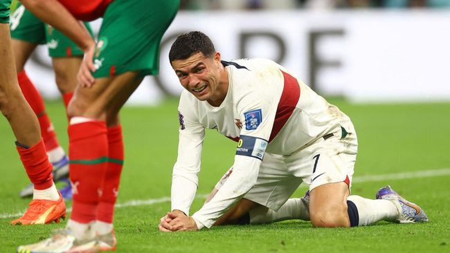 Kemenangan Maroko atas Portugal pada laga 16 besar Piala Dunia 2022 mengakhiri upaya Cristiano Ronaldo mengejar gelar juara dunia.