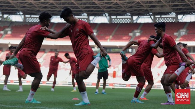 Pesta gol yang diraih Thailand dan Vietnam di laga perdana Piala AFF 2022 bisa jadi cambuk bagi Timnas Indonesia jelang lawan Kamboja, Jumat (23/12).