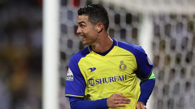 Cristiano Ronaldo mengungkapkan perasaannya usai memborong empat gol atau mencetak quattrick saat Al Nassr membantai Al Wehda 4-0 di Liga Arab Saudi.