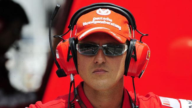 Keluarga Michael Schumacher mengambil langkah hukum terhadap Die Aktuelle yang melakukan wawancara palsu Schumacher berdasarkan kecerdasan buatan.