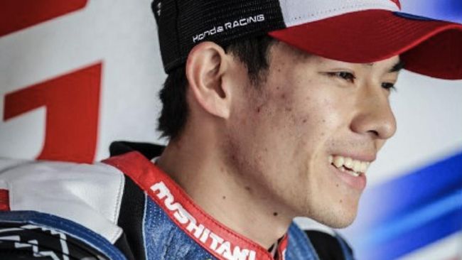 Pembalap MotoGP asal Jepang, Takaaki Nakagami ikut berduka cita atas peristiwa kematian Haruki Noguchi yang mengalami kecelakaan di Sirkuit Mandalika.