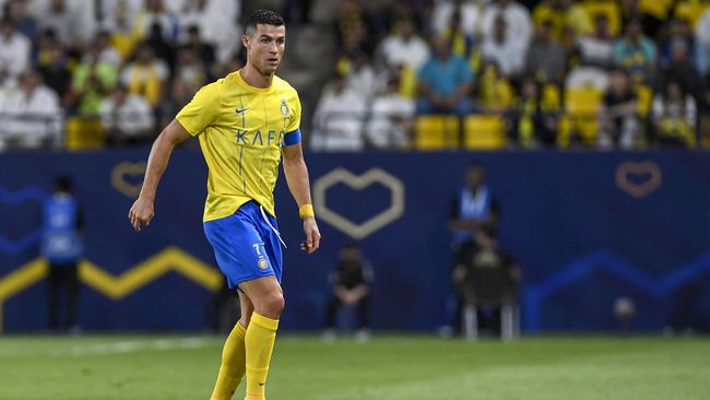 Cristiano Ronaldo menunjukkan ekspresi kegirangan setelah membawa Al Nassr lolos ke Liga Champions Asia.