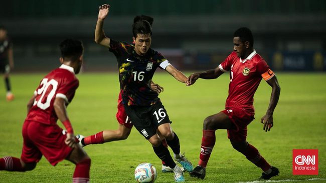 Iqbal Gwijangge bisa jadi alasan pelatih timnas Korea Selatan U-17 Byun Sung Hwan terang-terangan kecewa di laga melawan Timnas Indonesia U-17.