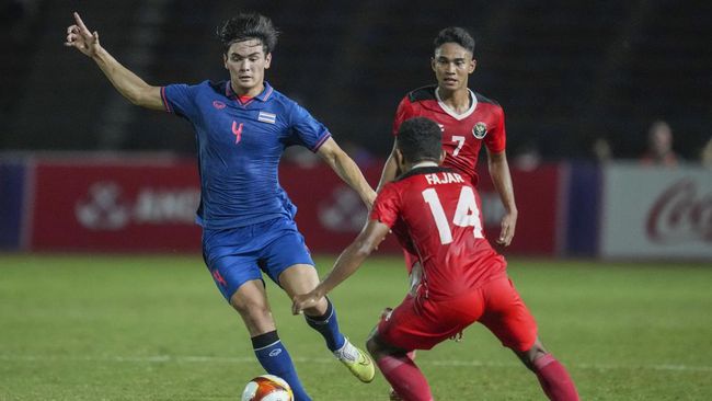 Jelang semifinal Piala AFF U-23 2023, Pelatih Thailand Issara Sritaro tak ingin kekalahan dari Timnas Indonesia U-23 di SEA Games 2022 (2023) jadi acuan.