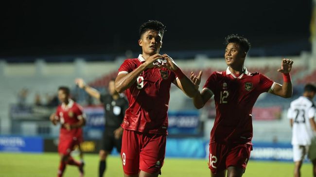 Pengamat sepak bola nasional Mohamad Kusnaeni menilai Timnas Indonesia U-23 berpeluang kalahkan Thailand di semifinal Piala AFF U-23 2023.