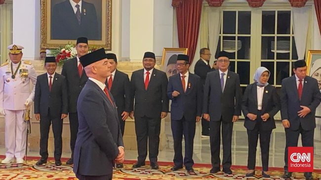 Presiden FIFA Gianni Infantino mendapat penghargaan Bintang Jasa Pratama dari Presiden Jokowi. Apa arti Bintang Jasa Pratama yang didapat Infantino?
