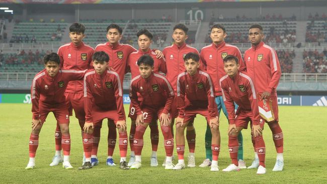 Timnas Indonesia U-17 tertinggal 0-1 dari Panama pada babak pertama laga Grup A Piala Dunia U-17 2023 di Stadion Gelora Bung Tomo (GBT), Senin (13/11).