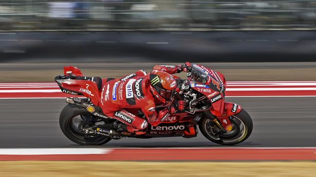 Pembalap Ducati Francesco Bagnaia keluar sebagai pemenang MotoGP Valencia. Berikut klasemen MotoGP setelah Bagnaia menang.