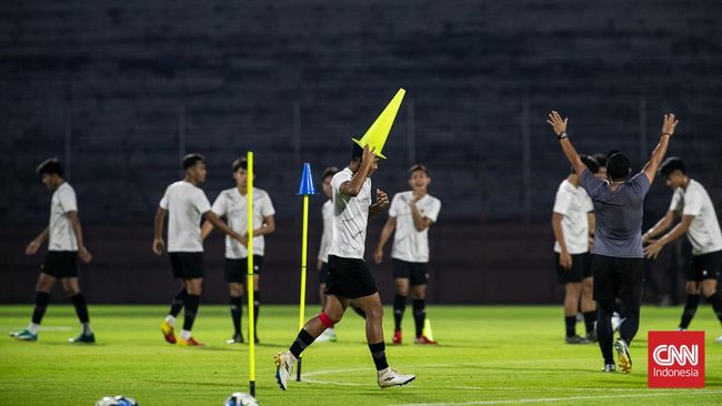 Wakil Ketua Umum PSSI Zainudin Amali menyebut para pemain Timnas Indonesia U-17 mematuhi beragam larangan jelang pertandingan Piala Dunia U-17 2023.
