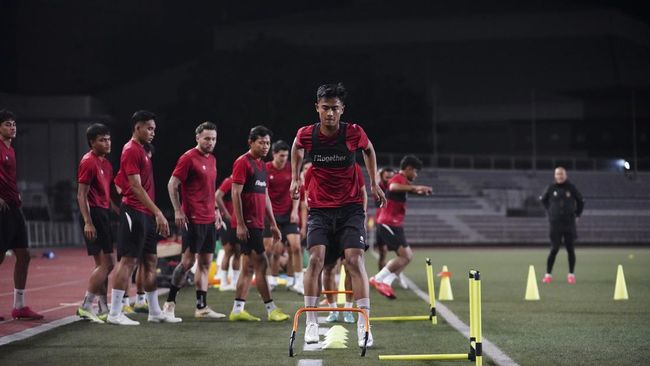 Timnas Indonesia kembali tampil di Piala Asia setelah absen sejak 2007 dan ini akan menjadi fondasi nasib Shin Tae Yong di tahun yang berat.
