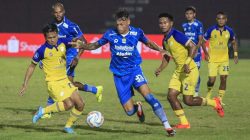 Bojan Hodak mengatakan kartu merah kontroversial yang didapat Alberto Rodriguez merusak permainan Persib Bandung saat ditahan imbang Barito Putera di Liga 1.