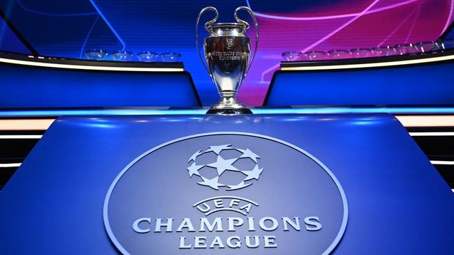 UEFA memastikan format baru Liga Champions akan digunakan mulai musim depan yang bakal mengubah total pertandingan fase penyisihan.
