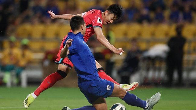 Thailand tak mampu menahan Korea Selatan dan kalah 0-3 dalam laga Kualifikasi Piala Dunia 2026 yang berlangsung di Stadion Rajamangala, Selasa (26/3).